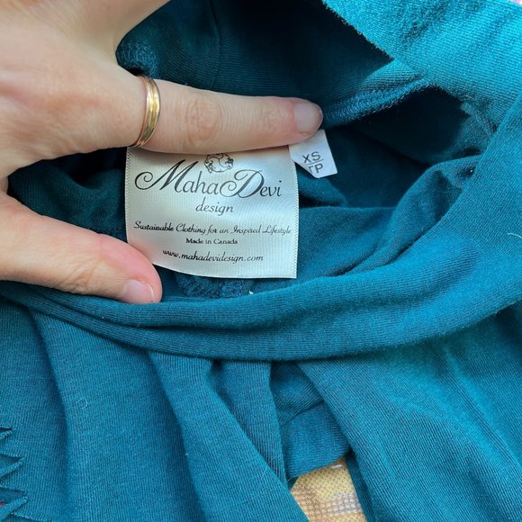 MahaDevi Design Malaya Yoga Tights with Braided Leg in Teal - Picture 5 of 7